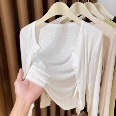 批发白色冰丝针织开衫防晒衣女薄款披肩夏季配裙子<b class='q'>吊带</b>外搭罩衫小外套