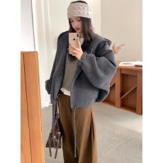 批发深冬独特超好看灰色呢子大衣女入冬季2025年新款毛呢外套加厚短款