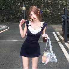 批发<b class='q'>蕾丝</b>拼接辣妹<b class='q'>连衣裙</b>设计感飞飞袖A字裙子女夏季名媛纯欲风收腰