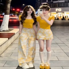 批发纯欲辣妹气质正肩黄色短袖T恤休闲牛仔短裙<b class='q'>女装</b>2026夏季新款套装