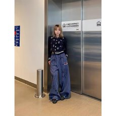 批发美式<b class='q'>街头</b>松紧腰印花直筒卫裤女2025年秋冬新款时髦小众别致弯刀裤