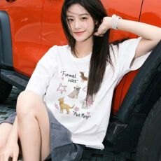 批发白色圆领正肩纯棉短袖T恤女装夏季新款卡通涂鸦印花休闲百搭上衣