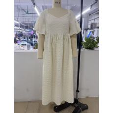 批发法式方领甜美温柔仙<b class='q'>女</b>风<b class='q'>连衣裙</b>春夏季新款高个子<b class='q'>女</b>装中长款裙子