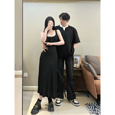 批发2025新款情侣装<b class='q'>夏季</b>不一样的情侣装短袖U领假两件连衣裙修身显瘦