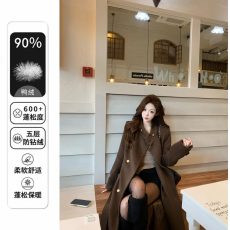 批发2025年冬季新款羽绒服圣诞加厚立领棕色毛呢大衣外套女