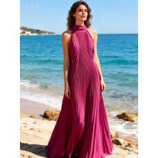 批发外贸三亚度假风气质挂脖无袖<b class='q'>连衣裙</b>女2026夏季显白不规则百褶长裙