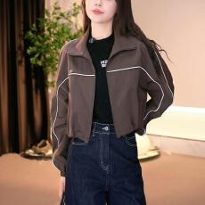 批发已出货~时尚百搭休闲上衣秋季新款洋气宽松显瘦设计感拼色短外套