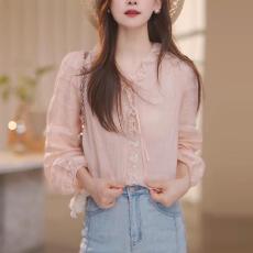 批发已出货~秋季新款拼接蕾丝木耳边衬衫时尚气质百搭显瘦小衫上衣