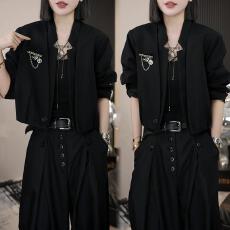 批发已出货~高级感百搭短款<b class='q'>西服</b>上衣秋季新款小众韩版设计款小西装女