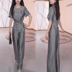 批发2026夏季新款设计感短袖上衣阔腿裤<b class='q'>套</b>装<b class='q'>女</b>时尚气质收腰显瘦两件套