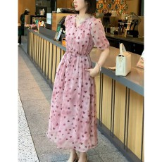 批发大码时尚宽松收腰显瘦<b class='q'>连衣裙</b>女2026夏季新款气质<b class='q'>印花</b>中长款裙子潮