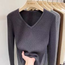 批发打底衫女春秋2026新款<b class='q'>修身</b>可外穿内搭高级感低领毛衣针织V领上衣