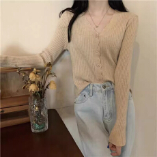 批发春季纯欲上衣薄款韩版新款设计短款女士针织<b class='q'>开衫</b>V领长袖毛衣