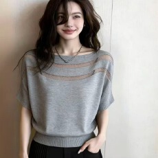 批发设计感时髦网纱拼接短袖T恤女夏季2026新款一字领蝙蝠袖针织上衣