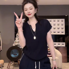 批发韩系时尚V领短袖针织衫女2026夏季<b class='q'>大码</b>胖MM显瘦百搭休闲打底上衣