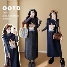 批发实拍2026秋冬新款孕妇<b class='q'>韩版</b>刺绣卡通小熊毛衣背心裙＋打底套装