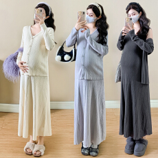 实拍新款2026春季新孕妇镂空坑条针织开衫吊带裙气质韩版两件套