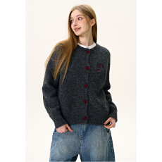 批发原版原色，直播品质/<b class='q'>兔毛</b>针织<b class='q'>毛衣</b>开衫爱心纽扣猫猫刺绣重磅加厚