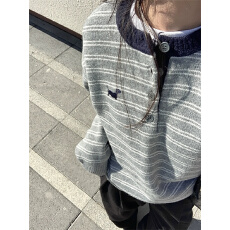 批发原版品质，适合品质店/小狗刺绣条纹毛衣宽松撞色针织衫慵懒风