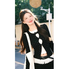 批发原版1:1/高好评款/实价/黑色波点假两件<b class='q'>长</b>袖<b class='q'>t</b><b class='q'>恤</b>修身蕾丝拼接上衣