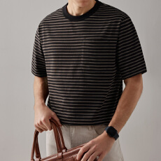 批发男士新款百搭短袖T恤2026夏季潮牌宽松圆领条纹内搭打底上衣