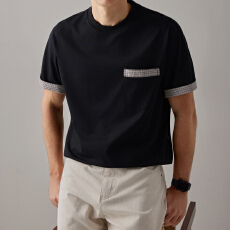 批发夏季新款日系复古休闲百搭圆领<b class='q'>T</b><b class='q'>恤</b>男士细格纹拼接口袋<b class='q'>短袖</b>上衣