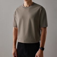 2026纯色短袖T恤男士夏季简约休闲宽松款短袖上衣
