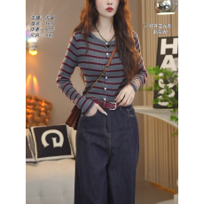 批发条纹<b class='q'>薄款</b><b class='q'>针织衫</b>女2025秋季新款设计感扣子休闲百搭显瘦圆领开衫