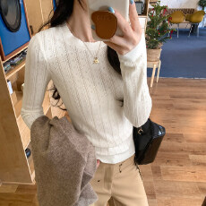 批发韩系减龄别致提花圆领打底上衣女春秋季镂空设计感内搭长袖针织