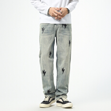 批发2026新款美式牛仔裤男士高街闪电绣标直筒长裤潮牌宽松百搭休闲裤