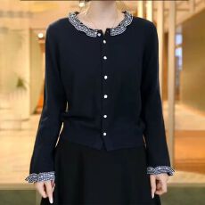 批发秋冬时尚新款木耳领开衫纽扣上衣<b class='q'>中老年</b>遮肚减龄藏肉长袖小<b class='q'>外套女</b>