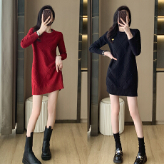 批发学院风减龄气质爱心<b class='q'>刺绣</b>针织裙秋季新款轻奢高级感圆领毛衣<b class='q'>连衣裙</b>