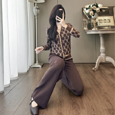 批发<b class='q'>欧洲站</b>高级感休闲时尚显瘦职业香风针织开衫女阔腿裤时髦两件<b class='q'>套装</b>