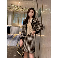 批发小香风<b class='q'>千鸟格</b>套裙包臀裙长袖外套开衫修身显瘦两件套女