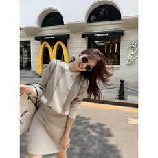 小香风时尚拼接气质针织套装秋季新款修身显瘦显高毛衣短裙两件套