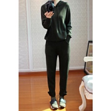 批发欧洲站轻奢高级感简约连帽卫衣套装秋冬新款直筒休闲<b class='q'>裤</b>针织两件套