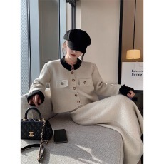 批发2026秋季小香风针织外套女名媛套装开叉半身裙a字高腰<b class='q'>时尚</b>两件套