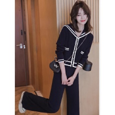 批发<b class='q'>韩</b>版针织套装女2026年秋季新款撞色条纹气质上衣修身休闲裤两件套