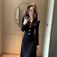 批发<b class='q'>欧洲站</b>秋冬体一整套姐系贵感富家千金小洋装巨好看黑色针织<b class='q'>套装</b>女