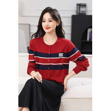 批发2026春装新品女装短款修身上衣外贸条纹针织<b class='q'>外套</b>潮流休闲<b class='q'>百搭</b>时尚