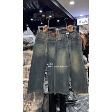 批发欧洲站闪钻<b class='q'>牛仔裤</b>2025秋冬新款 时尚重工小众<b class='q'>镶钻</b>浅蓝直筒裤女潮