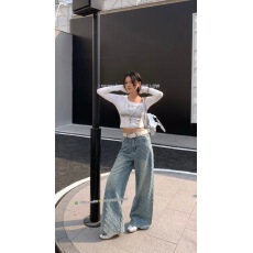 批发刺绣烫钻2026早春季新款美式复古直筒牛仔裤女宽松显瘦阔腿拖地裤