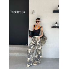 批发新品美式街头多口袋迷彩工装裤女宽松显瘦百搭阔腿休闲长裤子
