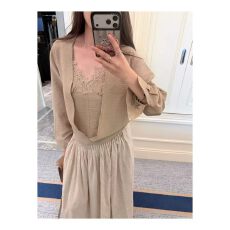 批发Ruuii_法式温柔风V领白色女夏蕾丝拼接<b class='q'>假两件</b><b class='q'>衬衫</b>女长袖气质上衣