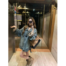 批发2026秋季美式复古牛仔外套女秋季新款宽松休闲夹克上衣<b class='q'>设计</b>感小众