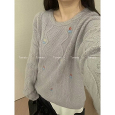 批发【Tomato】韩系蜜熊绒小花麻花套头针织保暖<b class='q'>毛衣</b>