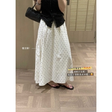 批发王炸<b class='q'>百搭</b>显瘦不挑人波点半身裙(单卖半裙)