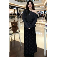 批发甜辣妹气质露肩长袖毛衣套头针织衫女<b class='q'>秋</b>冬季显瘦半身裙子两件套装