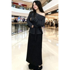 批发秋季穿搭一整<b class='q'>套装</b>露肩半身裙子<b class='q'>女装</b>秋冬2025新款波点长裙冬装<b class='q'>套装</b>