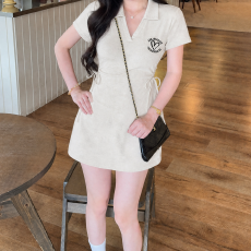 批发大码女装复古v领印花<b class='q'>纯棉</b><b class='q'>连衣裙</b>2026夏季胖mm抽绳收腰显瘦短裙子